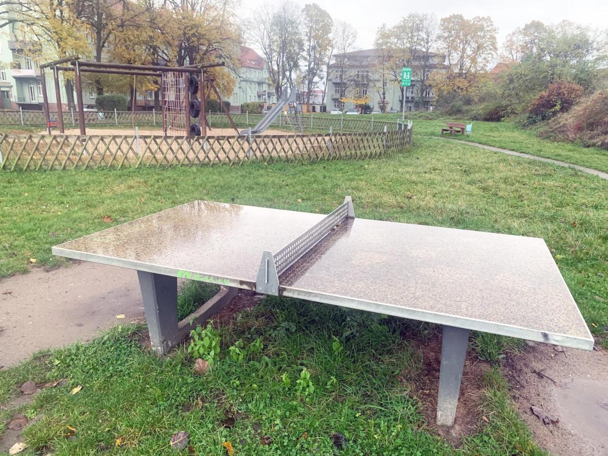 Ruhig - Privatparkplatz - Barrierearm Quiet - Private Car Park - Low Barrier Magdeburk Exteriér fotografie